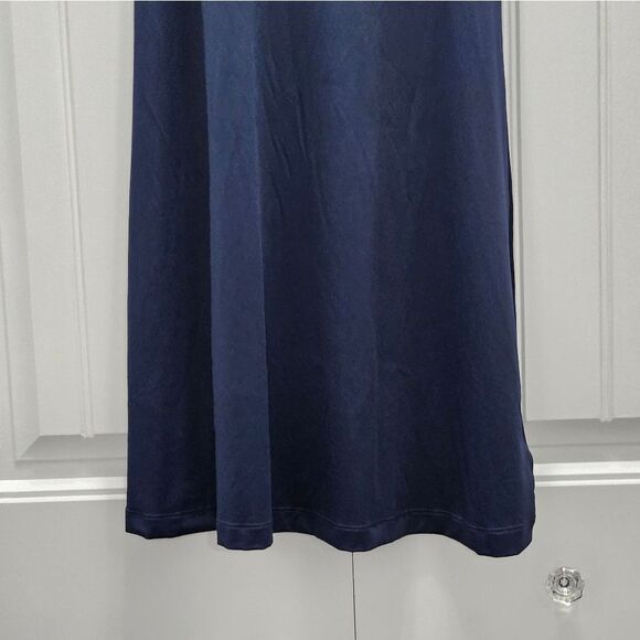 🏌‍♀️Columbia PFG golf dress in navy blue. NWT-Size M - Picture 3 of 4
